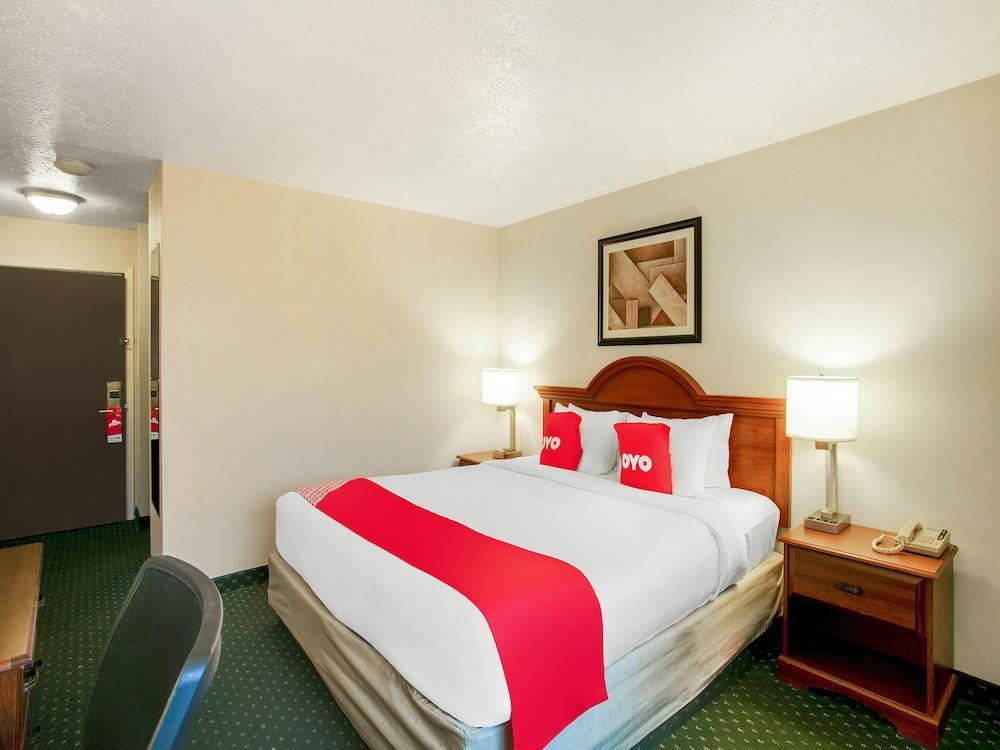Oyo Hotel Spokane North Εξωτερικό φωτογραφία