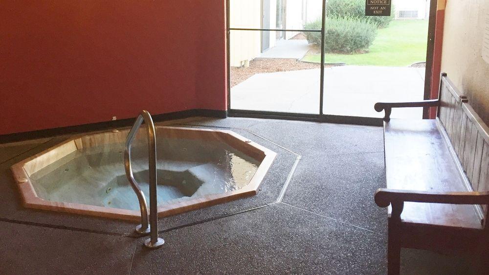 Oyo Hotel Spokane North Εξωτερικό φωτογραφία