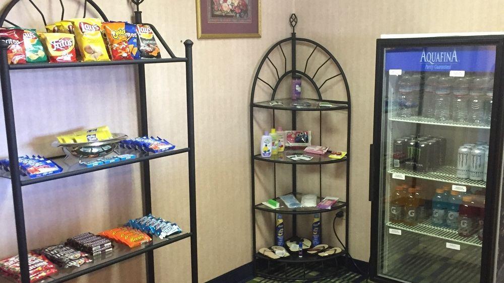 Oyo Hotel Spokane North Εξωτερικό φωτογραφία