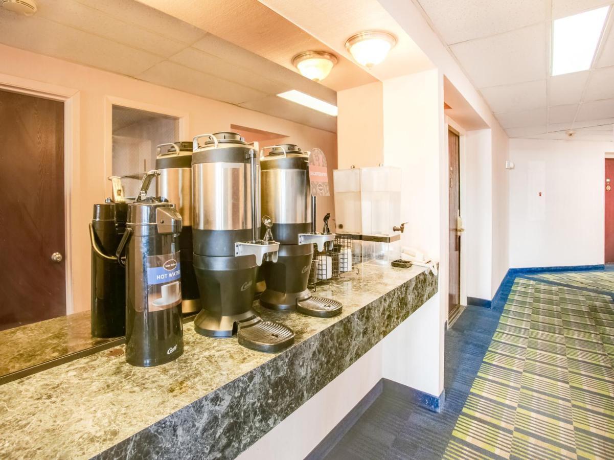 Oyo Hotel Spokane North Εξωτερικό φωτογραφία